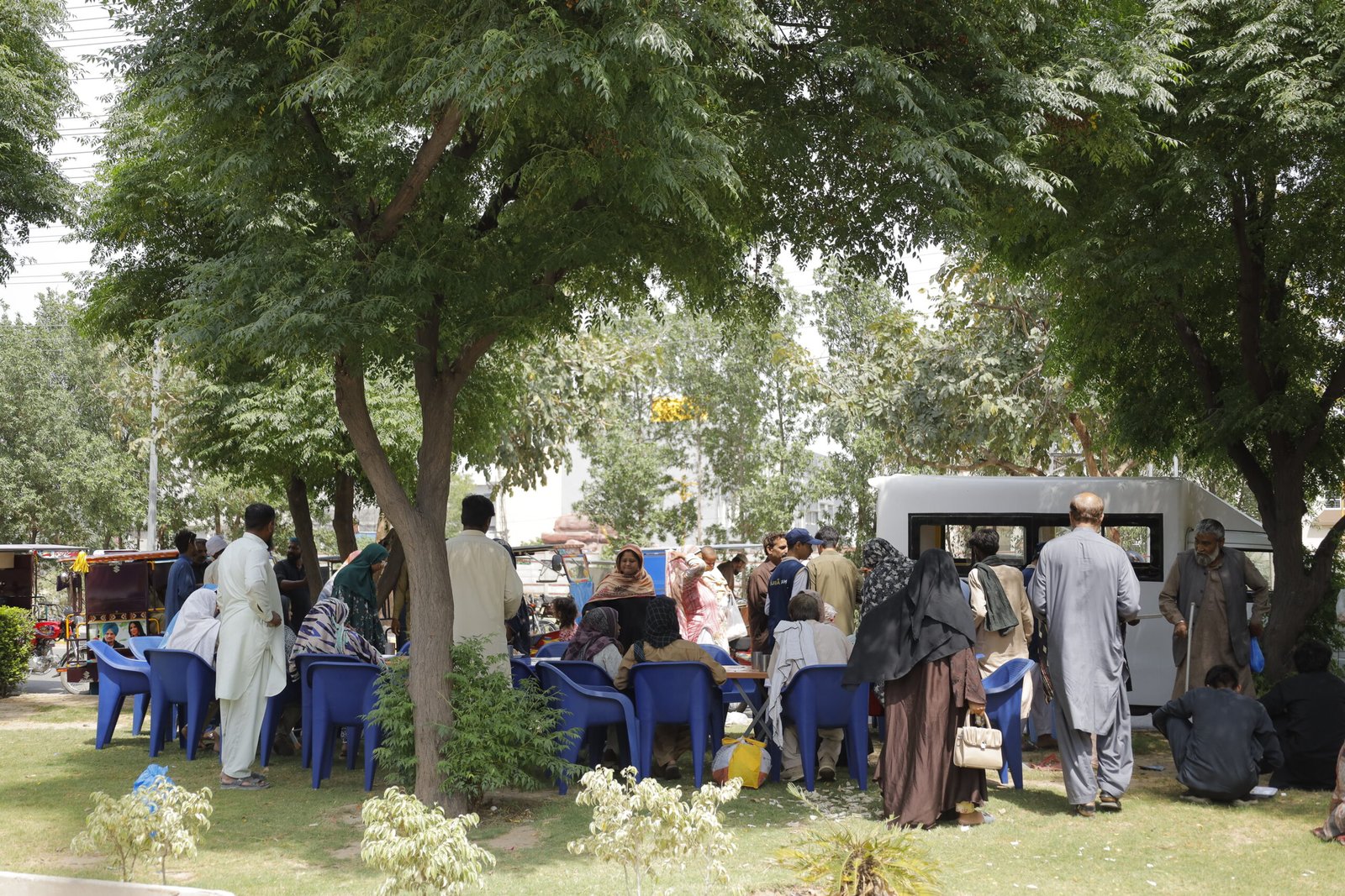 Crowd of itaam project
