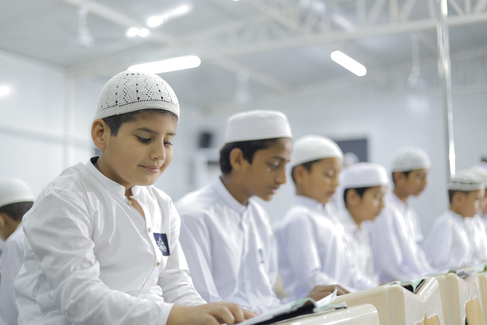 Childrens are reciting Quran Pak